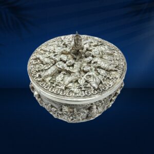 Dry fruit box with silver boundary